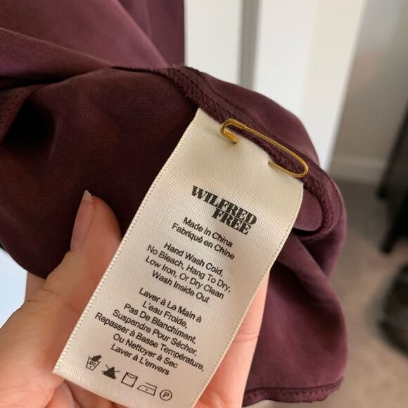 WILFRED Free Suede Like Open Back Burgundy Long Sleeve - Picture 5 of 6